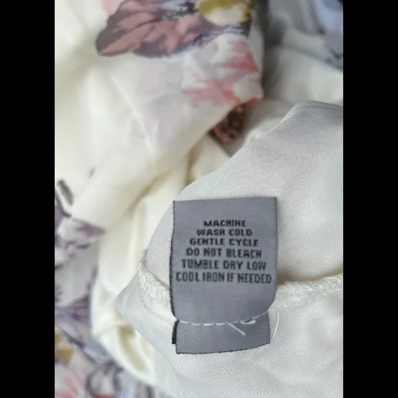 Floral Halter Dress - Picture 4 of 8